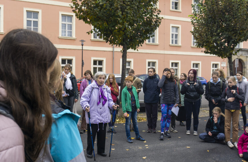 Vyhlašujeme nový ročník soutěže Převezměte terezínskou štafetu